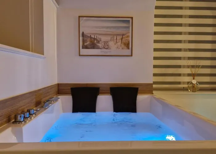 La Suite Nature Jacuzzi Au Coeur Du Chateau De Boissettes